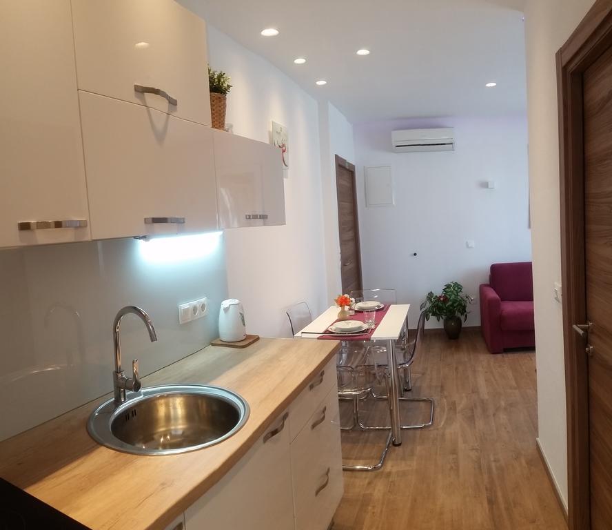 Apartments Ursic Mb เบรลา ภายนอก รูปภาพ