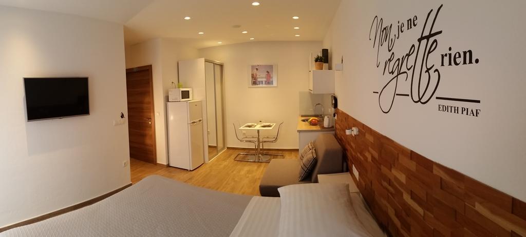 Apartments Ursic Mb เบรลา ภายนอก รูปภาพ